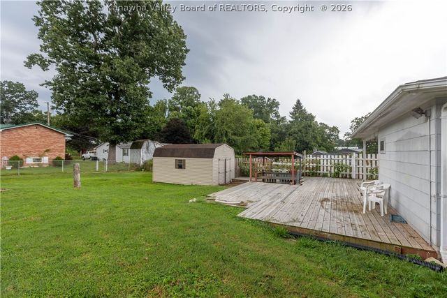 19 Stewart Park, Cross Lanes, WV 25313