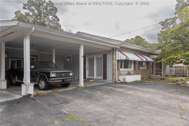19 Stewart Park, Cross Lanes, WV 25313