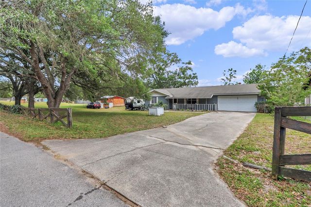 16738 SE 63 LANE, Ocklawaha, FL 32179