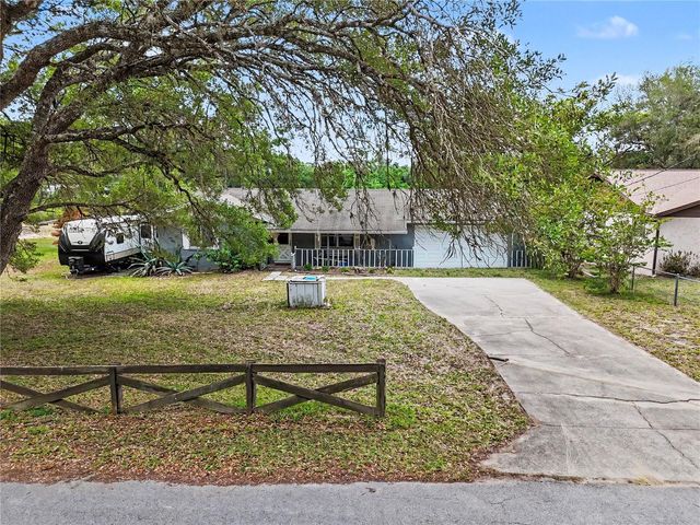 16738 SE 63 LANE, Ocklawaha, FL 32179