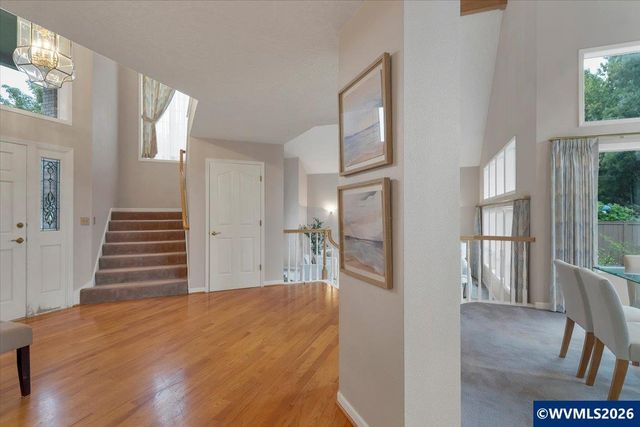 1577 Webster Dr SE, Salem, OR 97302