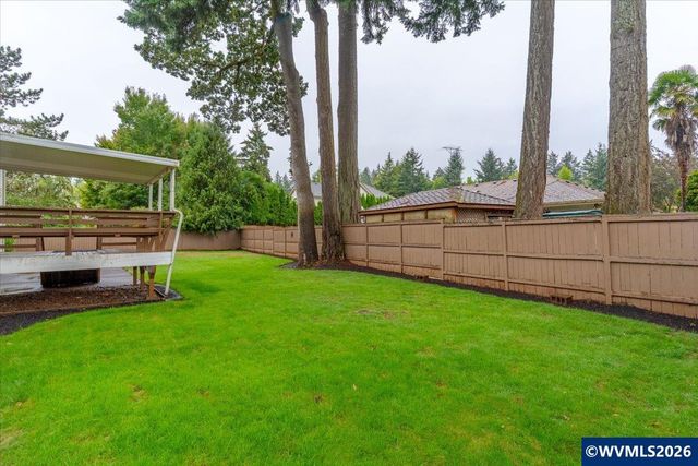 1577 Webster Dr SE, Salem, OR 97302