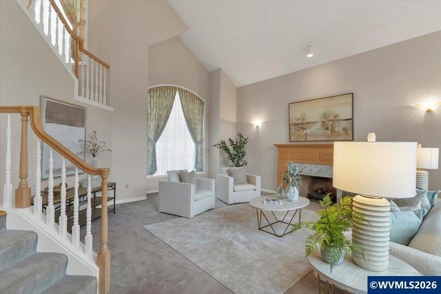 1577 Webster Dr SE, Salem, OR 97302