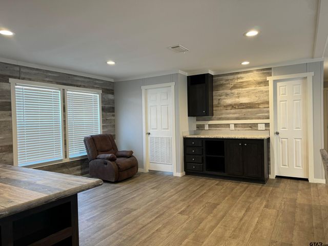 39 CR 1206, Daingerfield, TX 75638