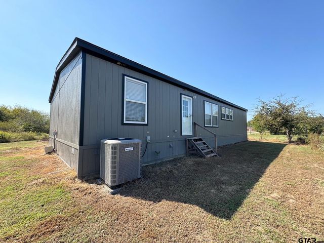39 CR 1206, Daingerfield, TX 75638