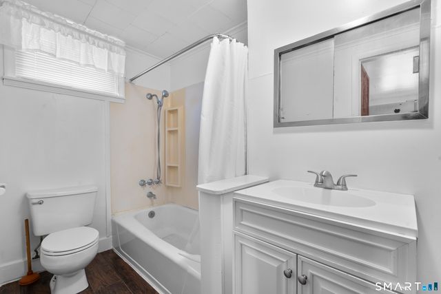 48 Anderson Street, Naugatuck, CT 06770
