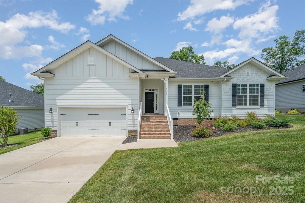 7739 Village Parkway, Locust, NC 28097
