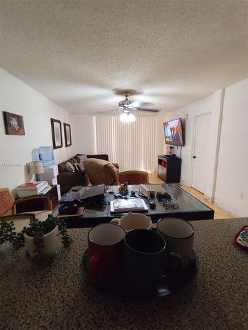 19781 SW 114th Avenue 142, Miami, FL 33157