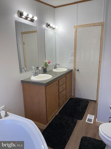 31 SARIA LN, Carlisle, PA 17015