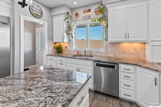 1040 Cady Drive, Arlington, NE 68002