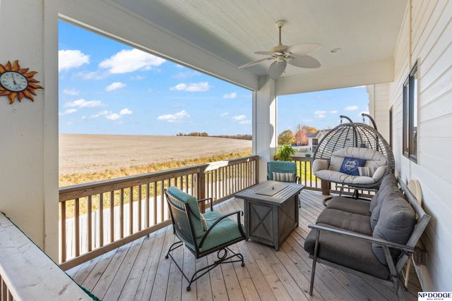 1040 Cady Drive, Arlington, NE 68002