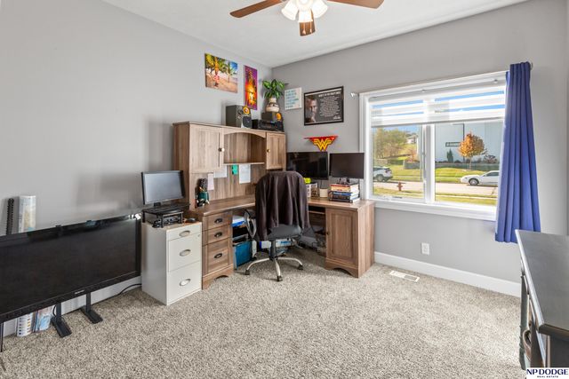 1040 Cady Drive, Arlington, NE 68002