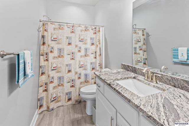 1040 Cady Drive, Arlington, NE 68002