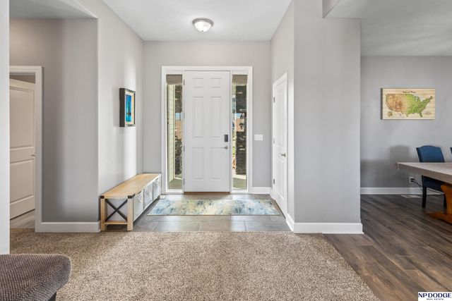 1040 Cady Drive, Arlington, NE 68002