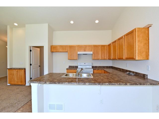 518 85th Ave Ct, Greeley, CO 80634