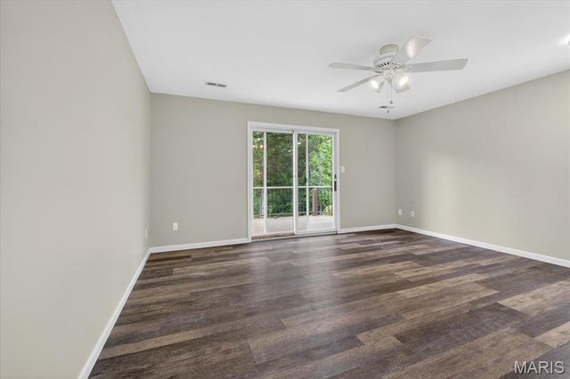 18506 Royal Drive, Warrenton, MO 63383