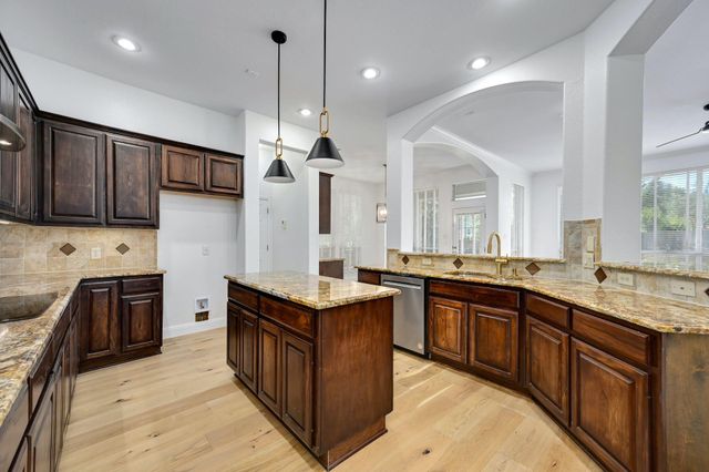 12309 PLEASANT HILL CT, Austin, TX 78738