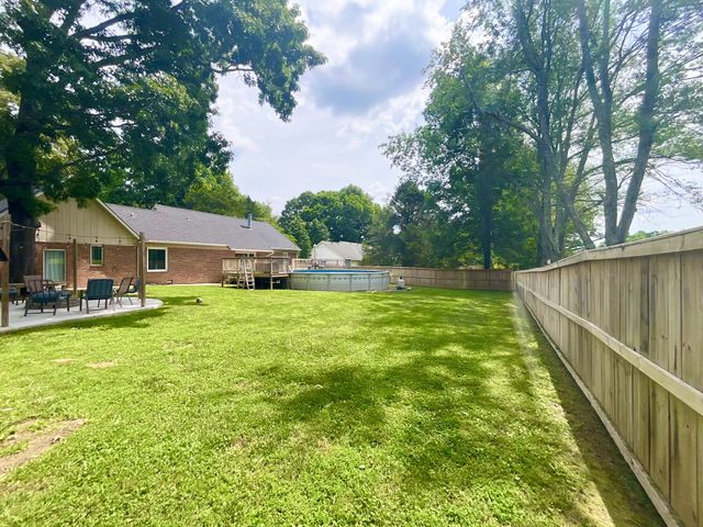 119 Autumn Ln, Tullahoma, TN 37388