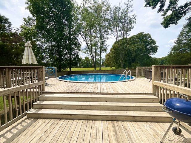 119 Autumn Ln, Tullahoma, TN 37388