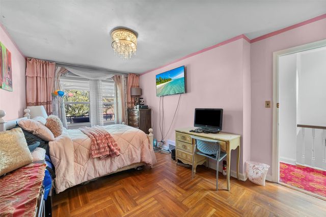 4309 Edson Avenue, Bronx, NY 10466