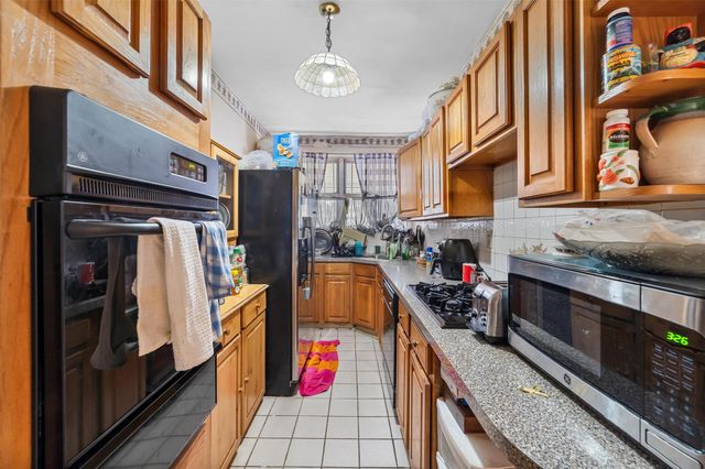 4309 Edson Avenue, Bronx, NY 10466