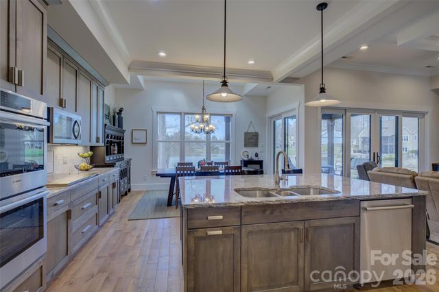 8100 Chaplin Circle, Waxhaw, NC 28173