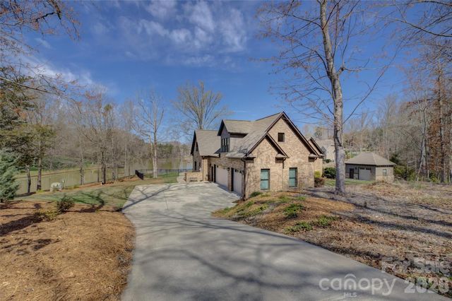 8100 Chaplin Circle, Waxhaw, NC 28173