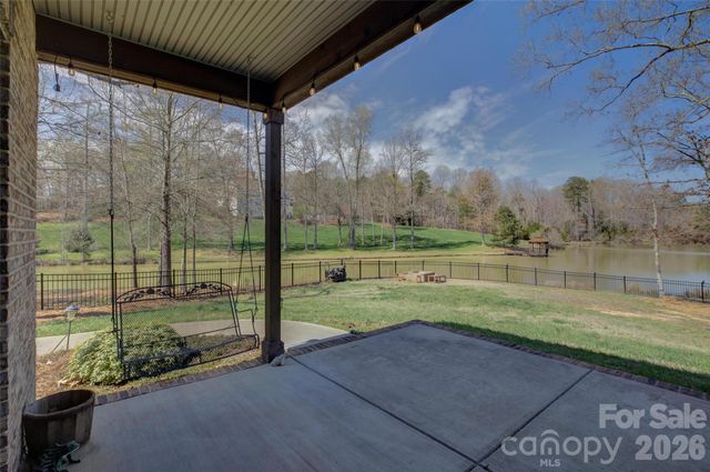 8100 Chaplin Circle, Waxhaw, NC 28173