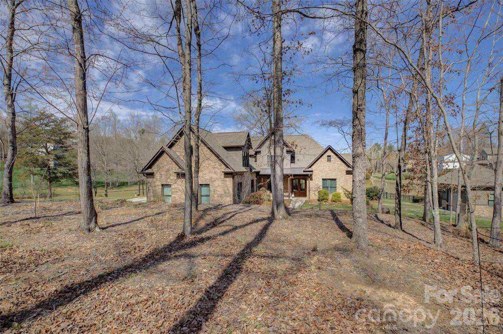 8100 Chaplin Circle, Waxhaw, NC 28173