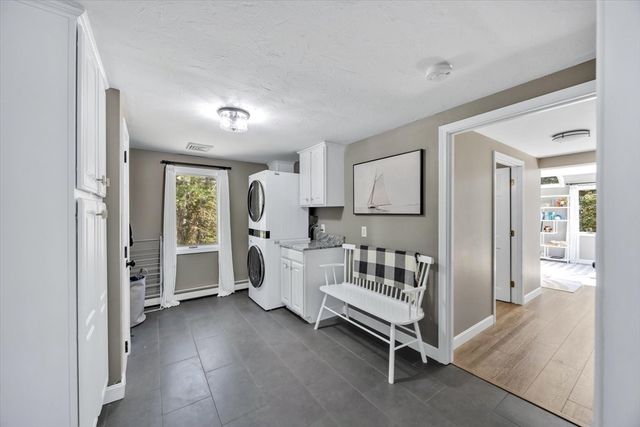 10 Guild Rd, Sandwich, MA 02644