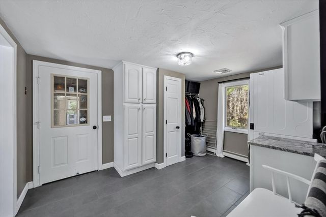 10 Guild Rd, Sandwich, MA 02644