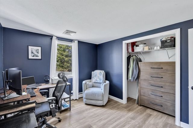 10 Guild Rd, Sandwich, MA 02644