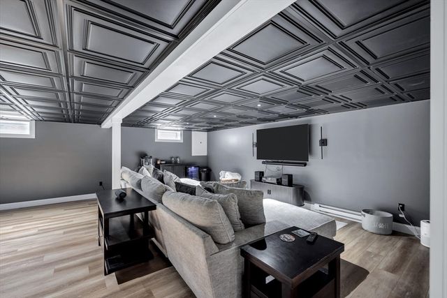 10 Guild Rd, Sandwich, MA 02644