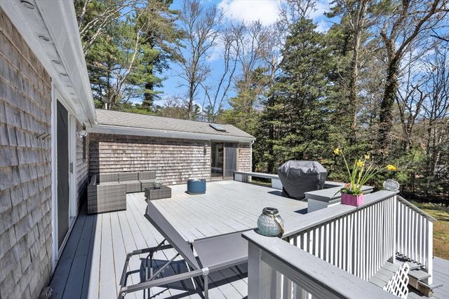 10 Guild Rd, Sandwich, MA 02644