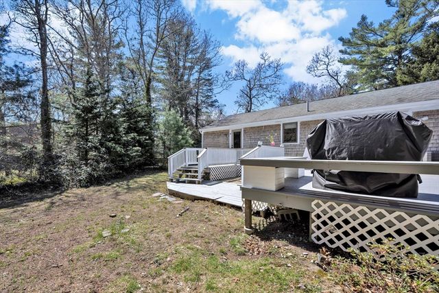 10 Guild Rd, Sandwich, MA 02644