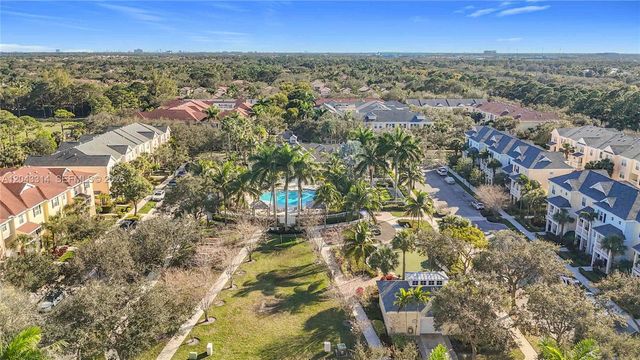 125 Galicia Way 204, Jupiter, FL 33458