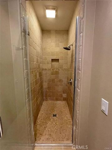 21 Habitat, Irvine, CA 92618