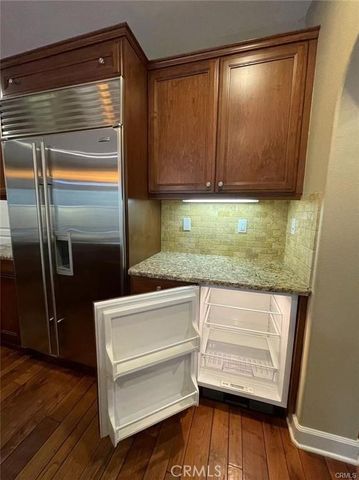 21 Habitat, Irvine, CA 92618