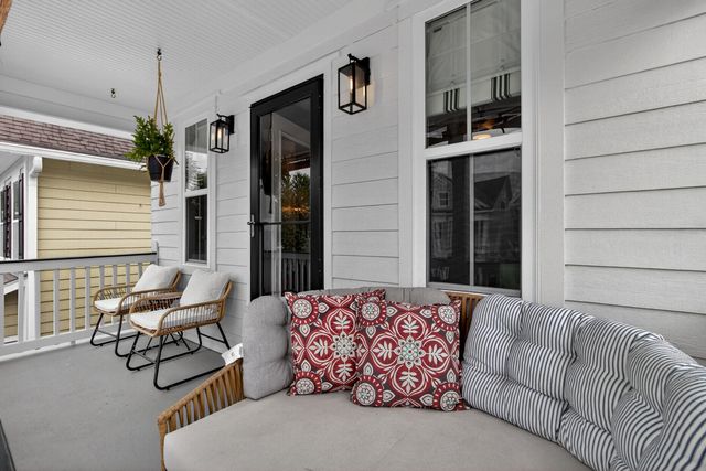 404 Forsythia Avenue, Summerville, SC 29483