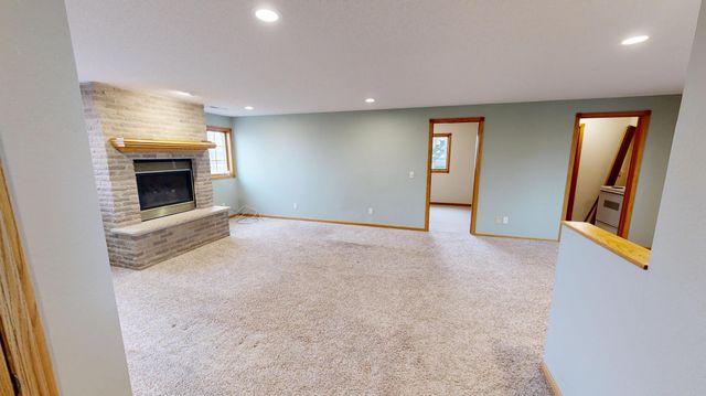 6335 1st Avenue W, Willmar, MN 56201
