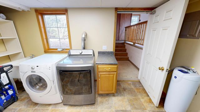 6335 1st Avenue W, Willmar, MN 56201