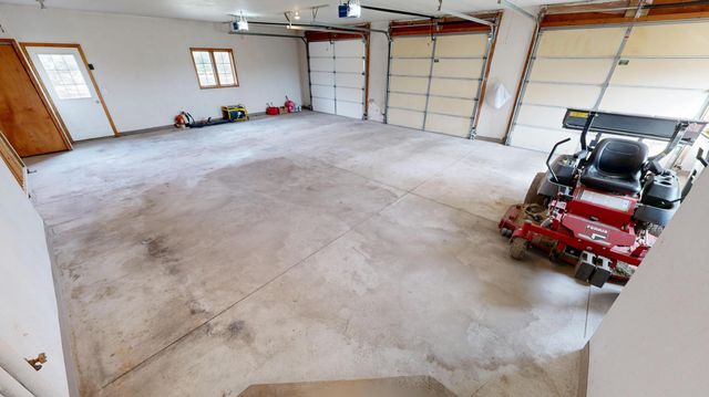 6335 1st Avenue W, Willmar, MN 56201