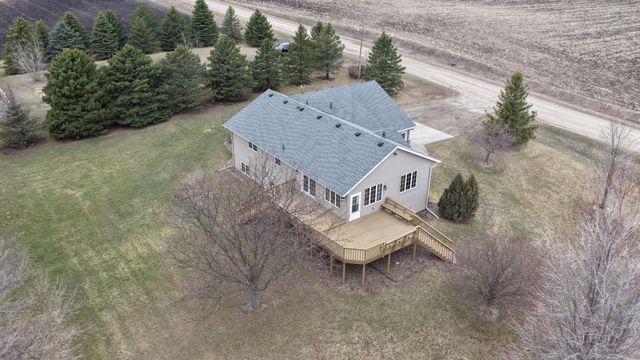 6335 1st Avenue W, Willmar, MN 56201