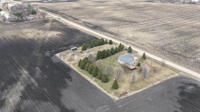6335 1st Avenue W, Willmar, MN 56201