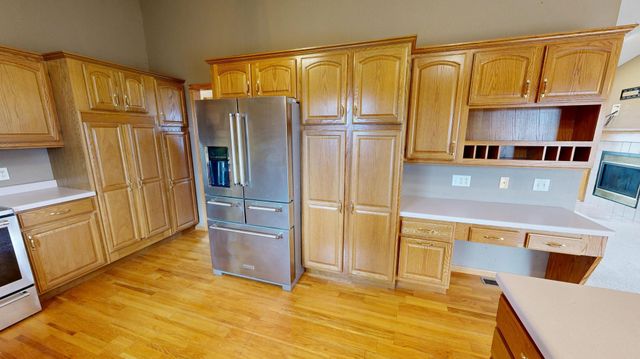 6335 1st Avenue W, Willmar, MN 56201