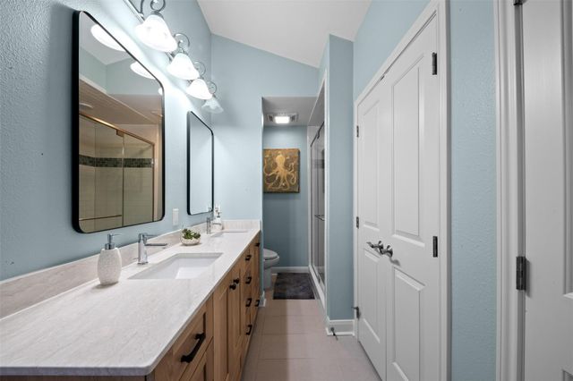 638 Bay Club Drive, Seabrook, TX 77586