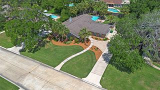 638 Bay Club Drive, Seabrook, TX 77586