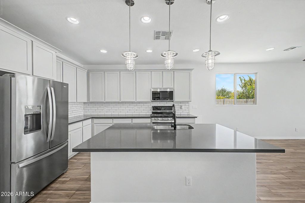 13329 W LARIAT Lane, Peoria, AZ 85383 — photo 5