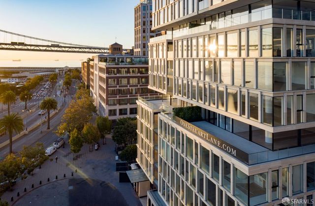 1 Steuart Lane 601, San Francisco, CA 94105