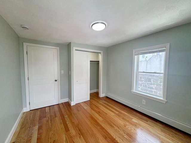 7 Sumner Pl 2, Boston, MA 02128